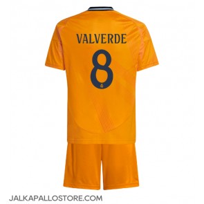 Real Madrid Federico Valverde #8 Vieraspaita Lapsille 2024-25 Lyhythihainen (+ shortsit)